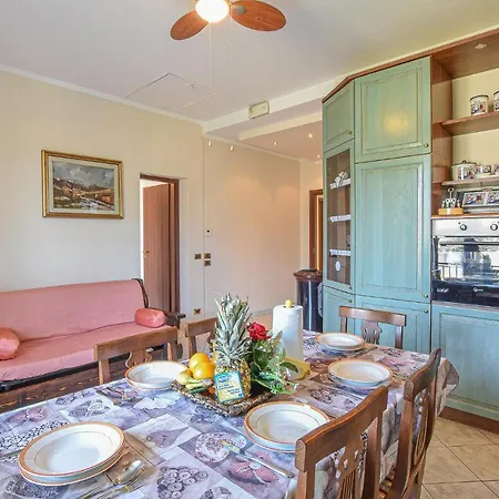 Amazing In With Kitchen شقة *